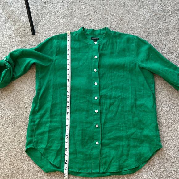 Ann Taylor 100% Linen Kelly Green Roll Tab Sleeve Button Up Top Size Small Prep - Picture 6 of 6
